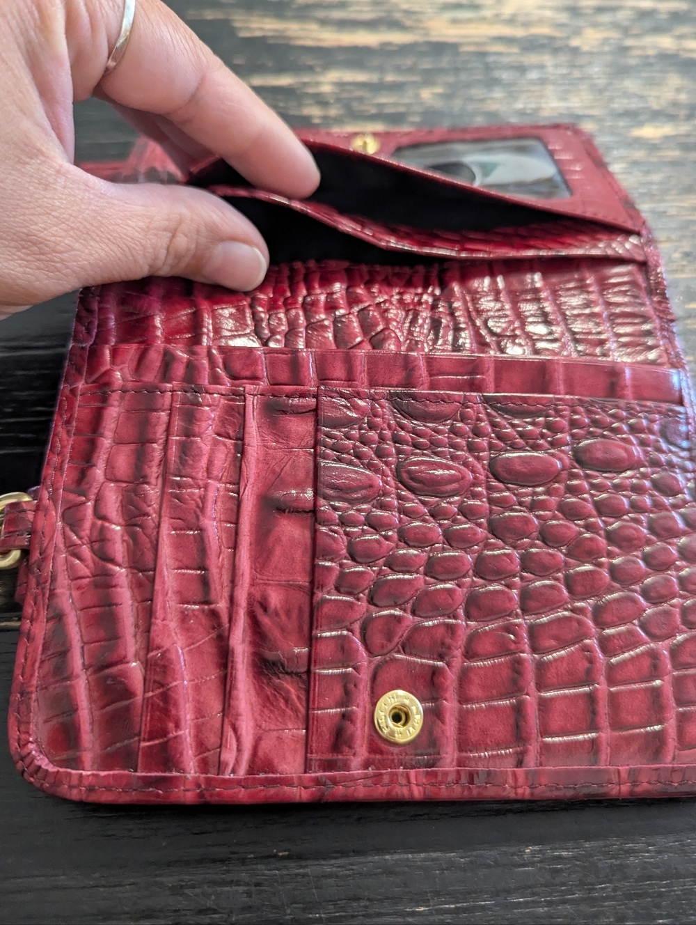 Brahmin Vintage Cell Phone Wallet Red Wine Melbourne Leather Crocodile EUC - Picture 7 of 14